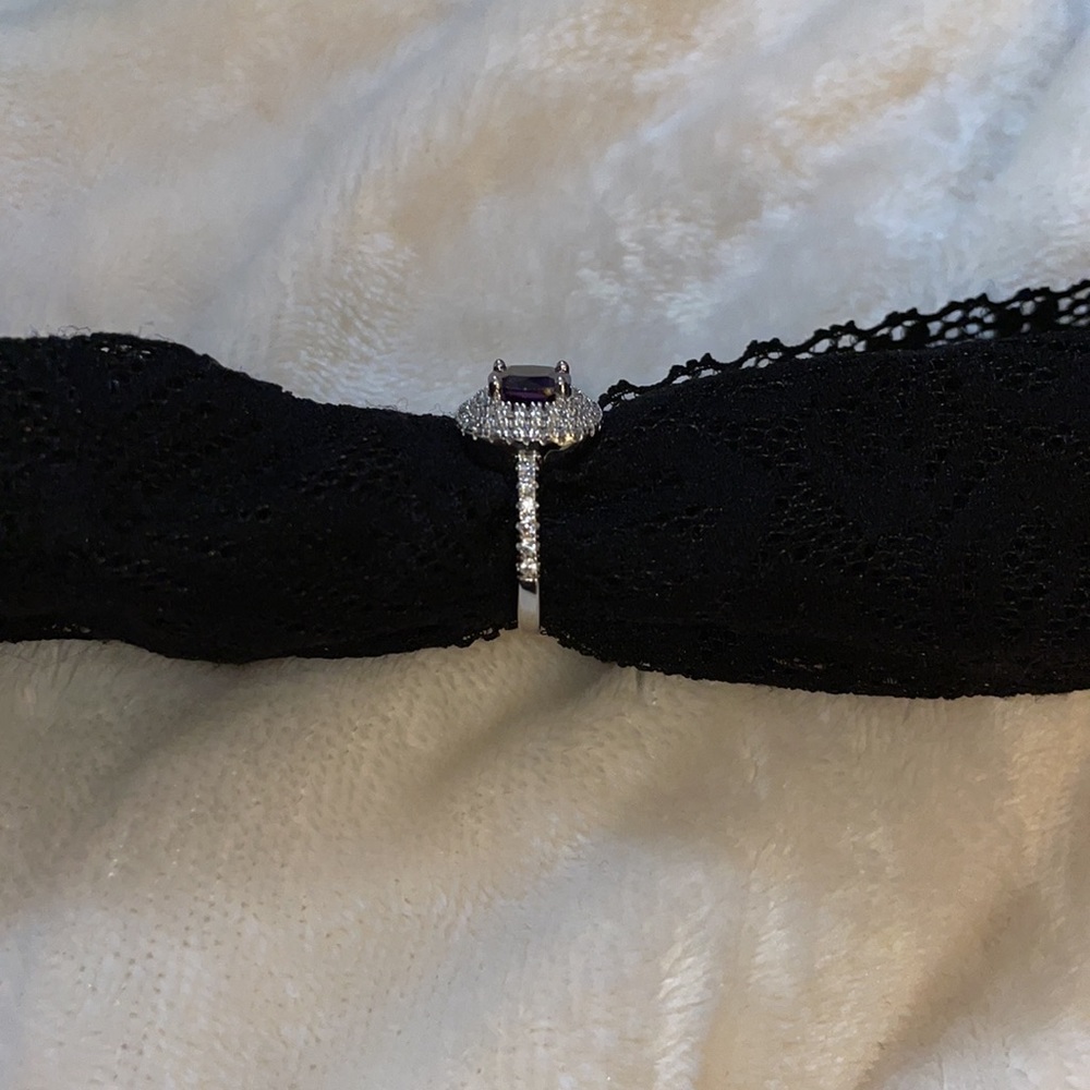 Amethyst stone ring - Picture 2 of 4